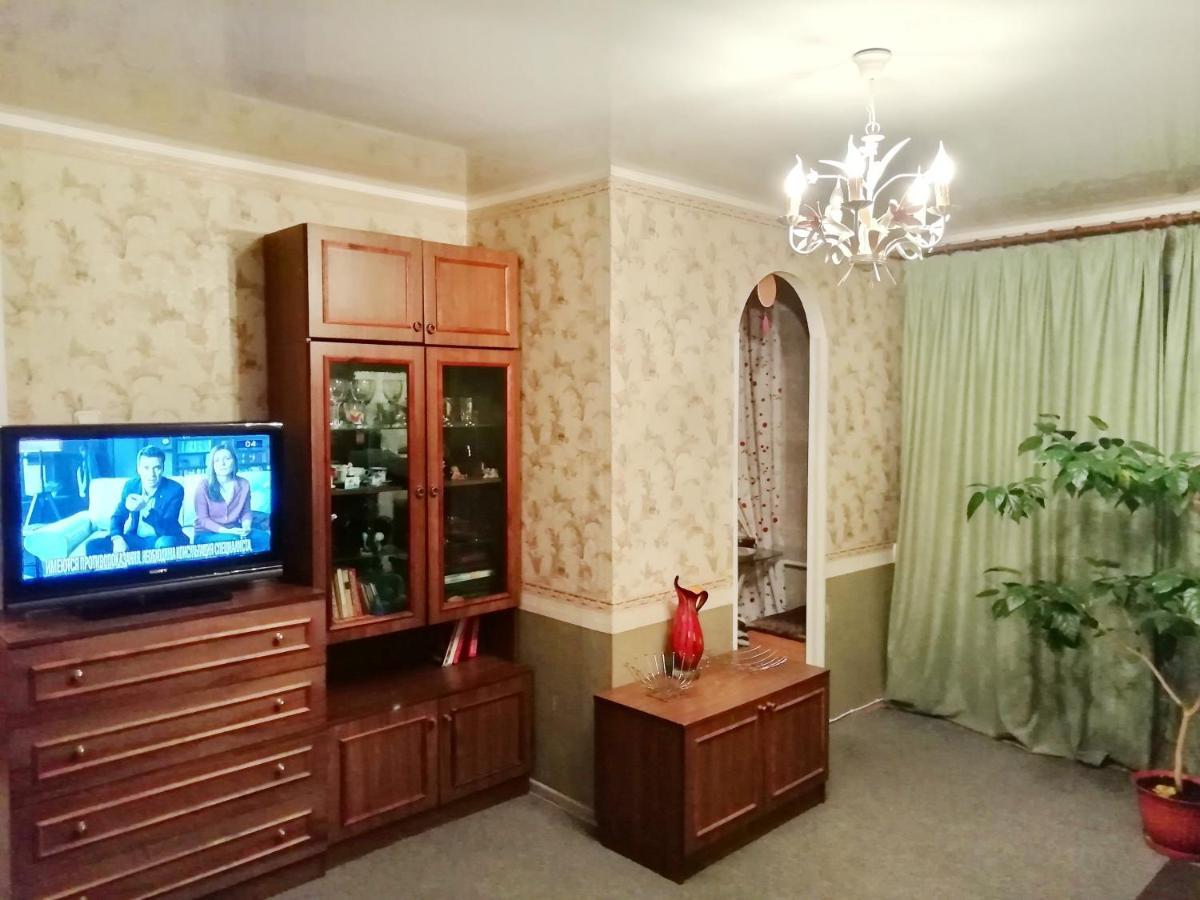 Two-Bedroom Apartment Near Metro Leninskiy Sankt Petersburg Zewnętrze zdjęcie